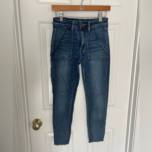 Women’s high rise American Eagle crop Jeggings